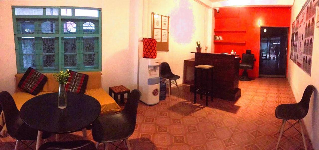Bamboo Hostel Thakek Kültér fotó