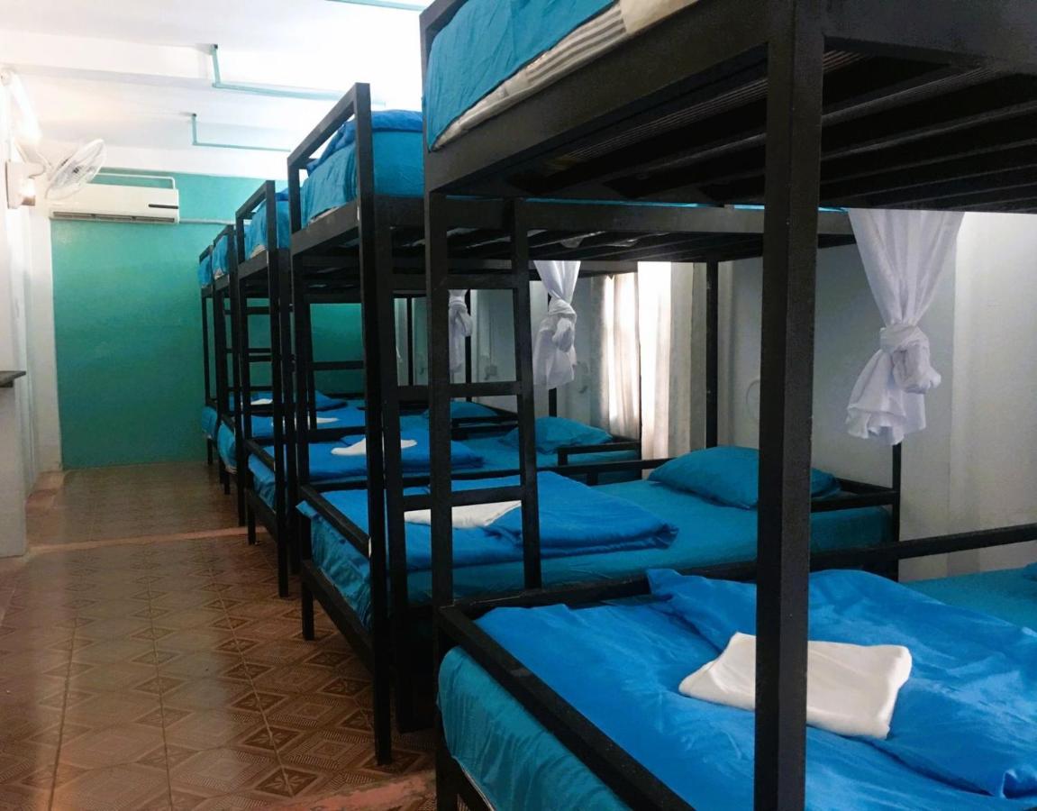 Bamboo Hostel Thakek Kültér fotó